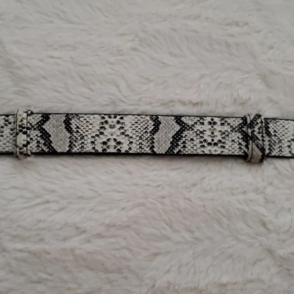 WHBM Adjustable Python Belt NWOT! - Picture 13 of 16